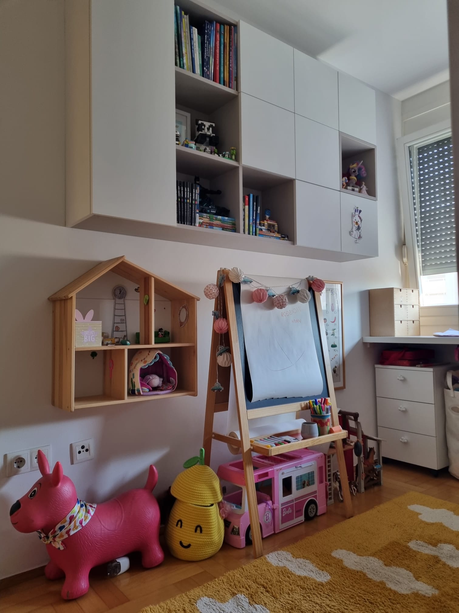 Spavaća soba 24